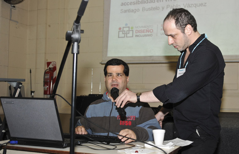 Prueba de usabilidad y accesibilidad en vivo con Pablo Vázquez en el Día de la Usabilidad 2010